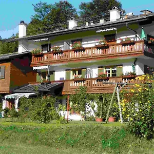 Salzgau Apartment